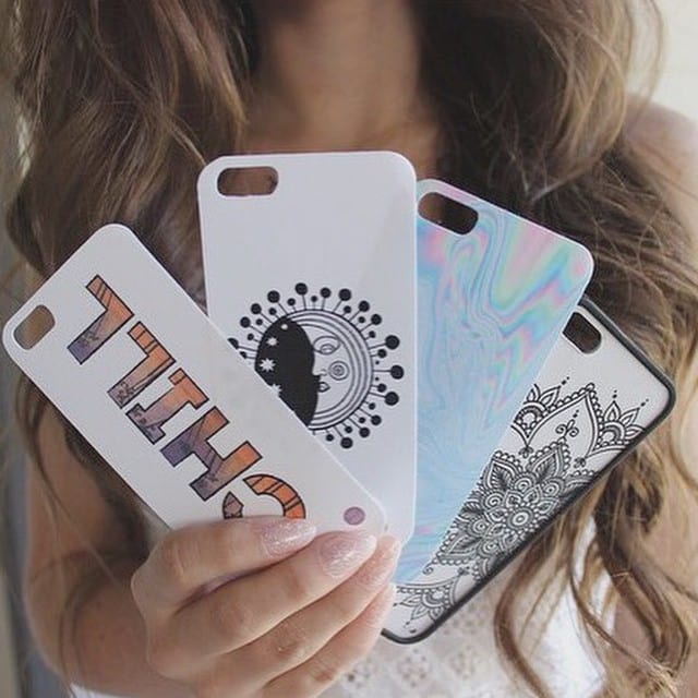 p4ws with her case and templates Which design is your favorite Comment down below