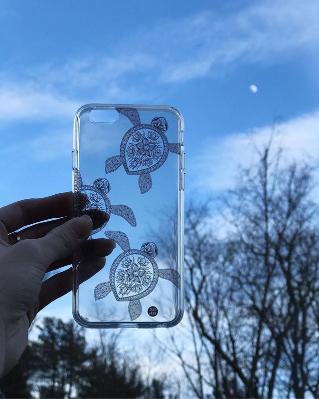 • PRINTED HENNA TURTLES TRANSPARENT 6/6s •

get yours now at WWW.CASESBYKATE.COM 
#turtles #casesbykate #iphonecases #phonecases #phonecase #summer